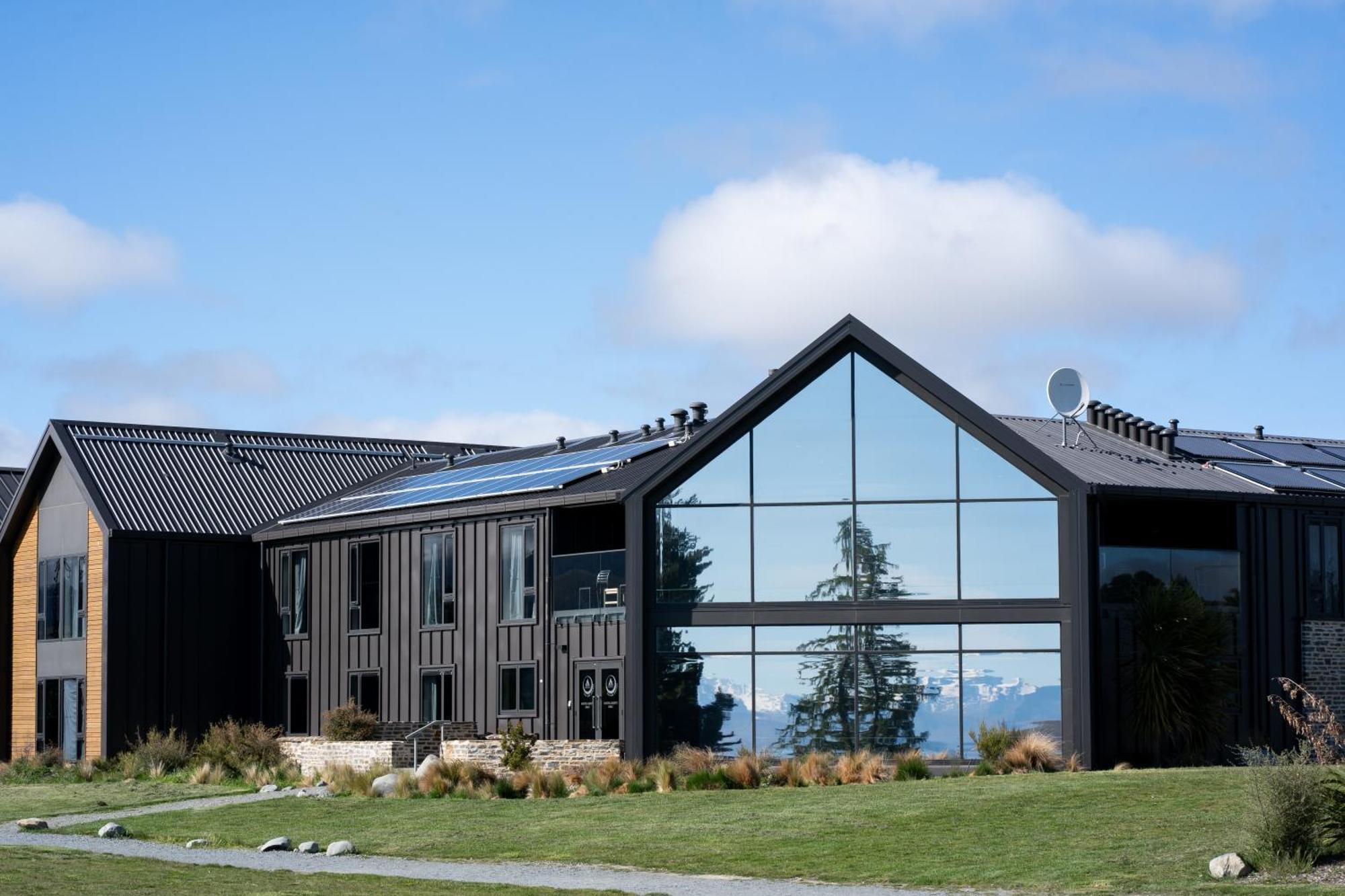 YHA Lake Tekapo Bagian luar foto